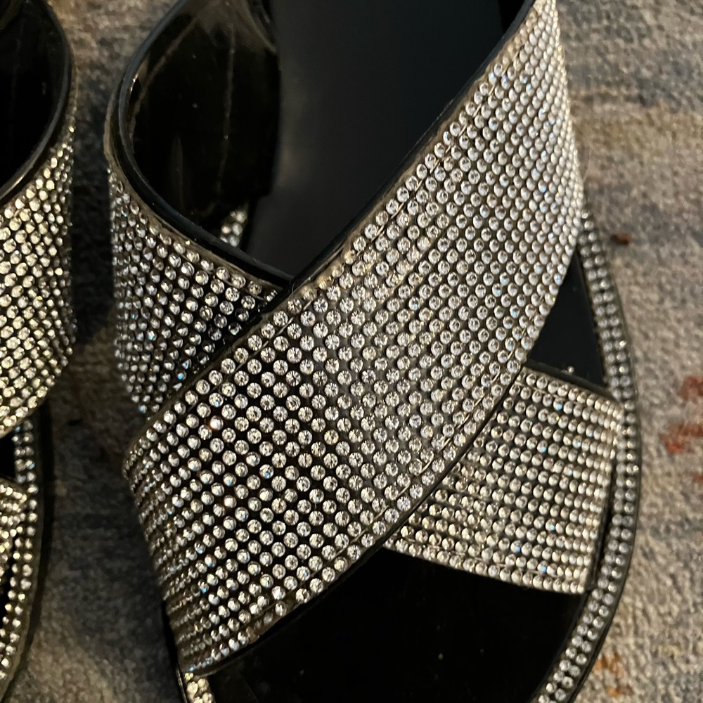 Clearance Sale🛍️Glaze Women's Elegant Black and Silver Sandals - Picture 3 of 6